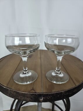 Clear Glass Coupe Cocktail Glasses - Set of 2